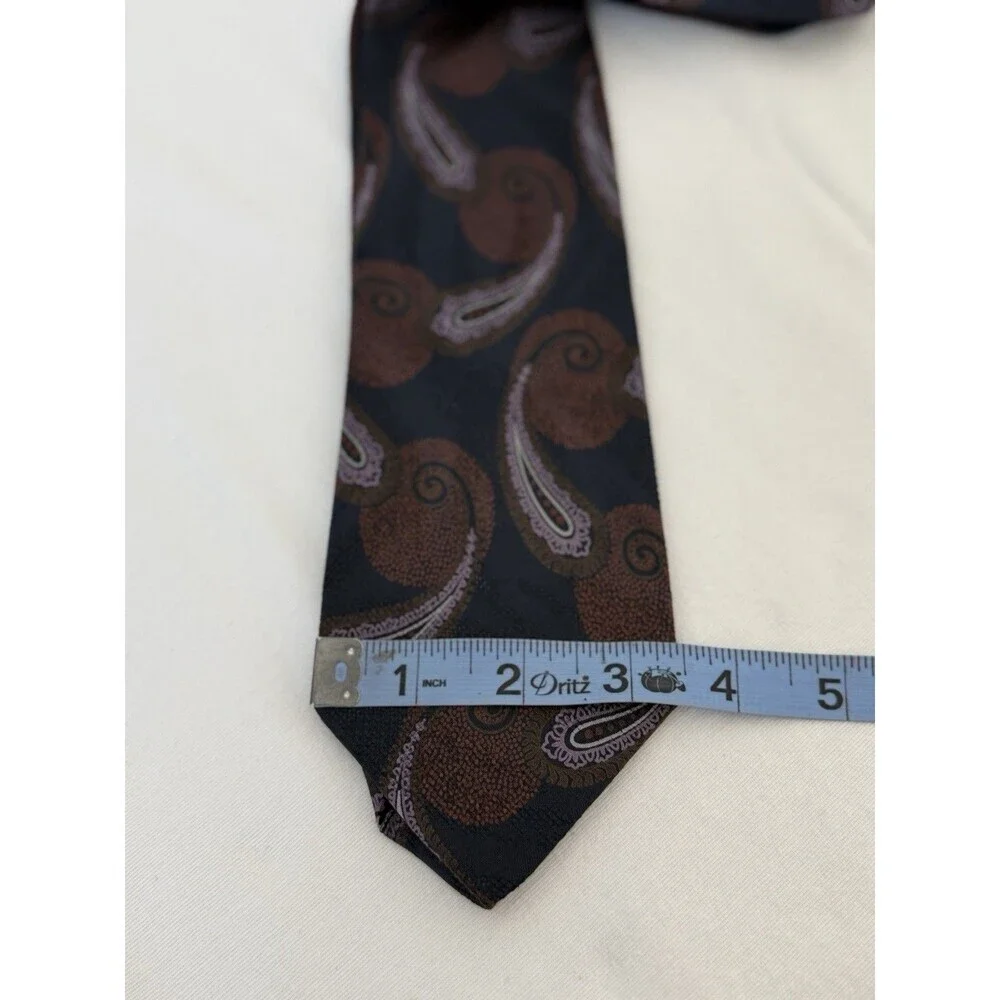 Giorgio Armani Cravatte Tie 100% Silk Navy Red‎ Paisley Print 3.5